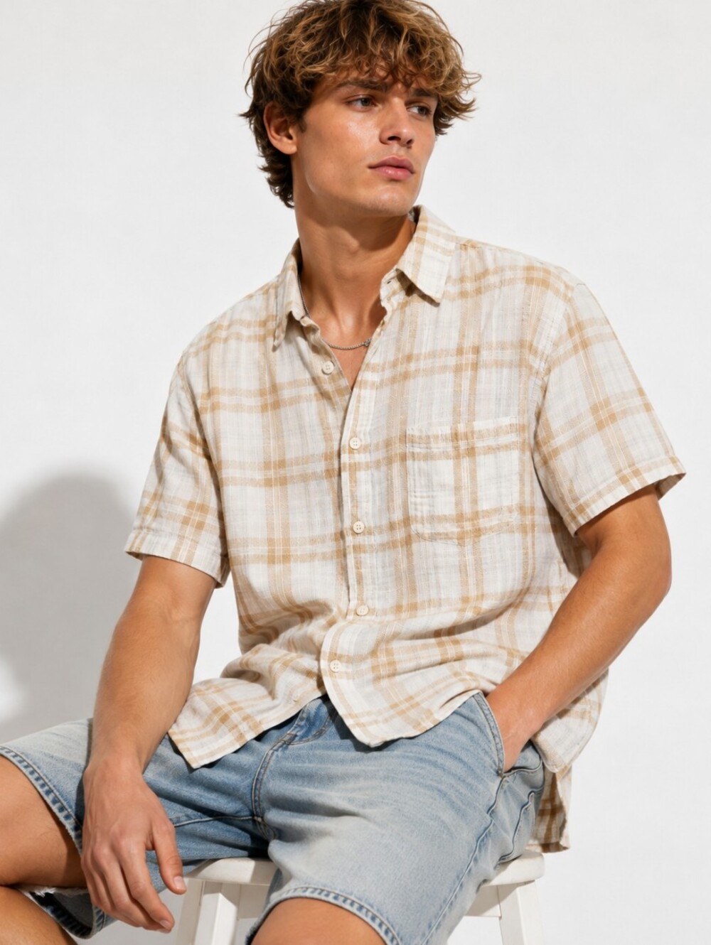 American Eagle Plaid Button Down Shirt Men's Medium Beige White